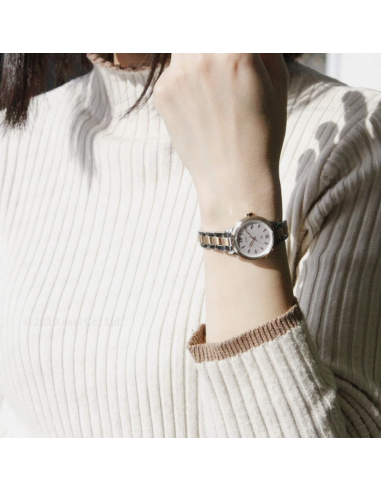 solar mujer Orient Women's iO NATURAL&PLAIN White Mother-of-Pearl Dial Solar Powered Metal Band RN-WG0415A